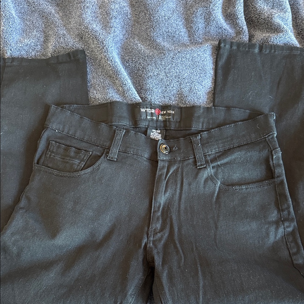 WT02 Men's black denim jeans size 34/32